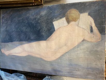 null Modern school
Reclining nude
Oil on canvas 
Sight: 80 x 130 cm.
(accidents and...