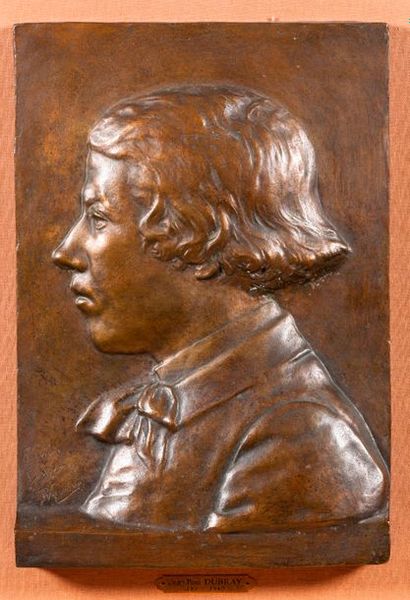 null Paul VANNIER (XXe)
Profil de Jean-Paul Dubray.
Bas-relief en bronze patiné,...