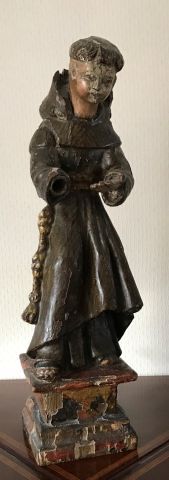 null Sculpture en bois polychrome représentant Saint Benoît. (manque la main)
H....