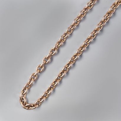 null Collier en or rose 750 °/°° à maillons ronds. Circa 1940. Poids. 25,5 g.