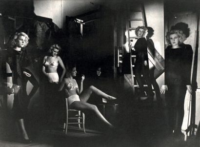 Lucien Lorelle (1894-1968) 
Holographie: Les modèles dans l'atelier, 1946
Grande...