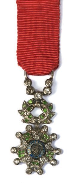 null Miniature knight's cross of the Order of the Legion of Honour in white or platinum...