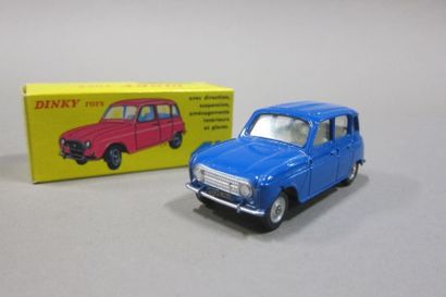 null DINKY-TOYS n°518 Renault 4L Bleu soutenu. Avec boîte.

Long. 8,5 cm