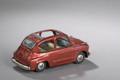 null JAPAN "B" Fiat 600 TO Rouge métal

Long. 20 cm