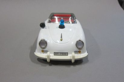 null GERMANY Distler Porsche 356 "Police". Avec boite

Long. 28 cm