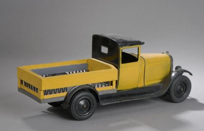 null CITROEN Camion plateau C4 Jaune 1930 - échelle 1/10e

Dim. 17x43 cm