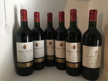 6 bouteilles dont 5 Château GARRAUD Lalande de Pomerol 1997, 1 étiquette tâchée,...