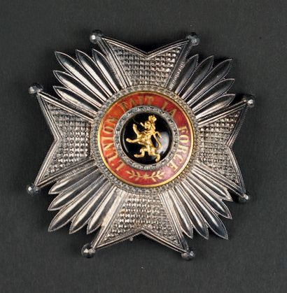 null *Plaque de grand officier de l'ordre de Léopold de Belgique à titre militaire,...