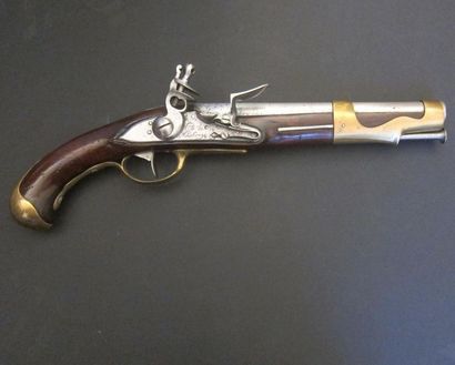 null Pistolet de cavalerie, modèle 1763-1766. Manufacture de Maubeuge.

Canon daté...