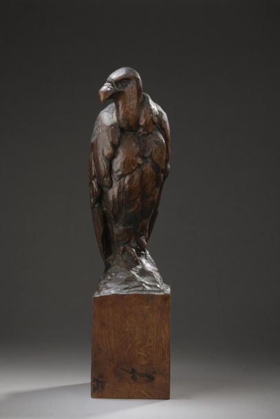 null FRENCH WORK of the first half

twentieth-century

Falcon

Sculpture in varnished...