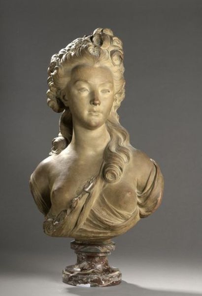  D'après Jean-Jacques CAFFIERI (1724-1792) 
Buste de jeune femme à la rose 
Terre...