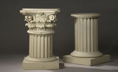 null Two grey lacquered wooden saddles, consisting of a

truncated column.

Louis...