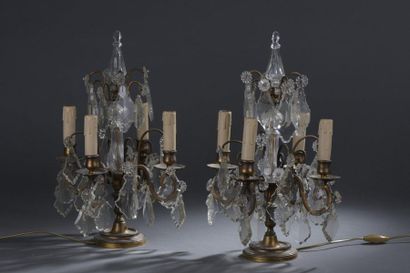  Pair of four-light bronze weathervanes 
and decorated with tassels. 
Louis XV style....