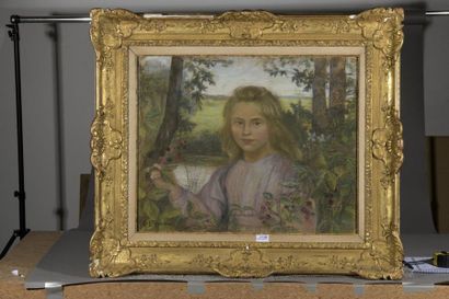 null Lucien LÉVY-DHURMER (1865-1935)

Young girl in a garden

Pastel on paper mounted...