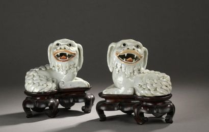 CHINA - Late 18th century / early 19th century

Pair...