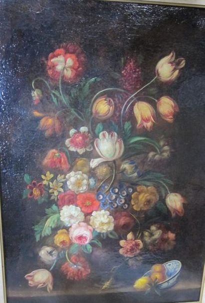 null Wild flowers bouquet on table

Oil on canvas.

Late 19th-early 20th century.

92...