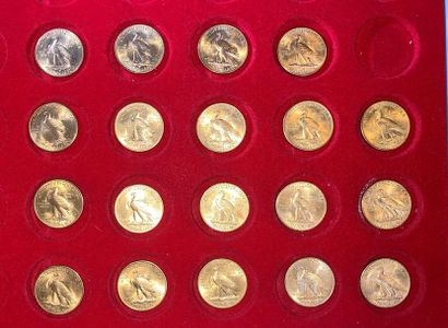 null Lot de 19 monnaies en or de 10 Dollars américains, type Liberty Head : 1932...