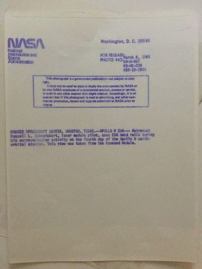 null NASA

Apollo 9 : Activité extra-véhiculaire (EVA) de Russell SCHWEICKART

Epreuve...
