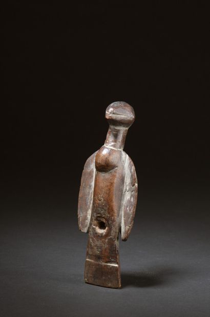 null Lobi statuette, Burkina Faso


Wood with brown patina.


L. 18 cm


Representation...