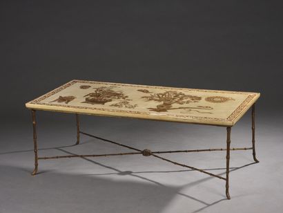 null BAGUES (in the taste of)


Rectangular coffee table in painted wood with Asian...