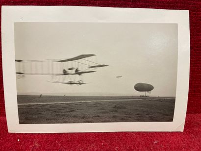  Lucien LOTH (1885-1978) 
Airshow, races of several aircraft (planes, biplanes, airships)...