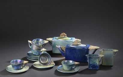  Leon LEYRITZ (Leon Albert Marie de Leyritz said, 1888-1976) 
Tea set in beige and...