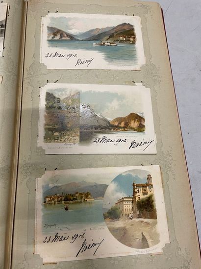 null Un album de cartes postales étrangères d'Italie et divers pays. Environ 290...