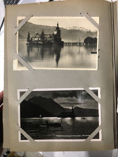 null Un album de cartes autrichiennes dont quelques belles cartes sur Hitler. Environ...