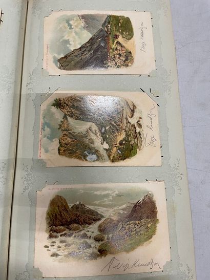 null Un album de cartes postales anciennes d'Espagne, d'Indochine et de pays européens...