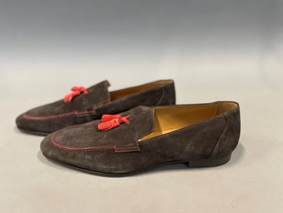 null Mathew COOKSON

Pair of brown suede loafers with red stitching and tassels,...