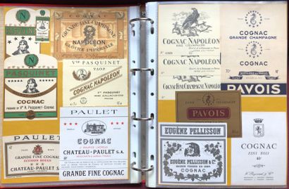 null 3 albums d'environ 2500/3000 étiquettes de Cognac, Armagnac et alcools blan...