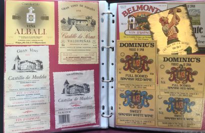 null 2 albums of about 600 wine labels from Spain and Portugal from the 60s to the...
