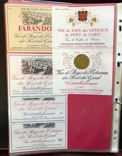 null 3 albums d'environ 2500/3000 étiquettes de vin de Provence, Corse, Languedoc-Roussillon,...