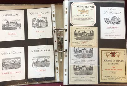 null 2 albums of about 1800 Bordeaux wine labels from the 30s to the 90s