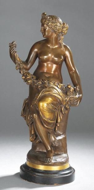 null Vénus aux fleurs. Bronze, Barbedienne fondeur et cachet. J.Clésinger, Rome....