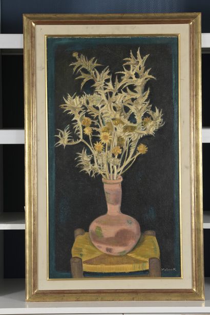 null Arthur KOLNIK

(Stanislawow 1890 1972 Paris)

Bouquet on a chair

Oil on cardboard,...