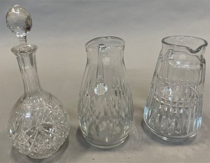 null BACCARAT

Two crystal jugs models Deauville and Piccadilly

marked under the...