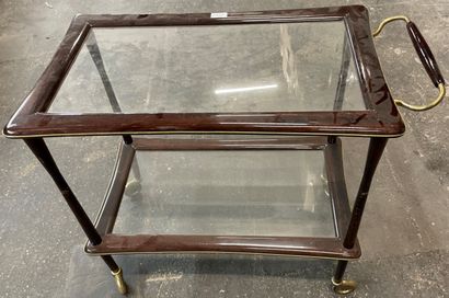 null Serving table with wheels.

70 x 72 x 44
