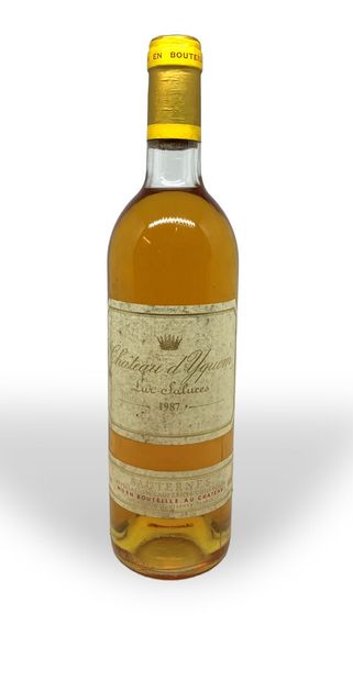 null 1 bottle of Château d'YQUEM Lur Saluces, Sauternes 1987, base neck, label and...