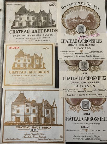 null 2 albums of about 400/600 labels of Bordeaux wine, Médoc, Grands Crus Classés...