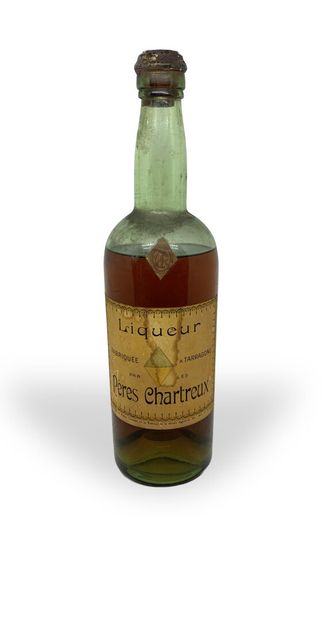 1 bottle of YELLOW CHATREUSE, made in Tarragona,...