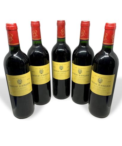 null 9 bouteilles : 

- 5 Château d'AURILHAC Cru Bourgeois Haut-Médoc 2000

- 4 Château...