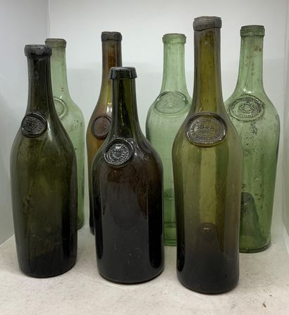 null 35 empty antique bottles