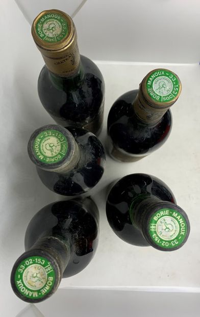 null 8 bouteilles:

- 3 Château TROTTEVIEILLE Premier Grand Cru Classé Saint-Emilion,...
