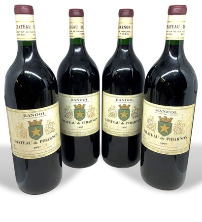 null 5 magnum and 6 bottles: 

- 1 Mg of MUSCAT BEAUME DE VENISE 2008 from Domaine...