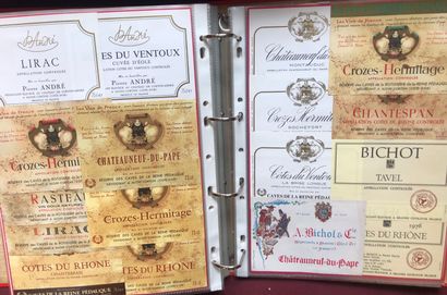 null 2 albums d'environ 800/1000 étiquettes de vin de la Vallée du Rhône des années...