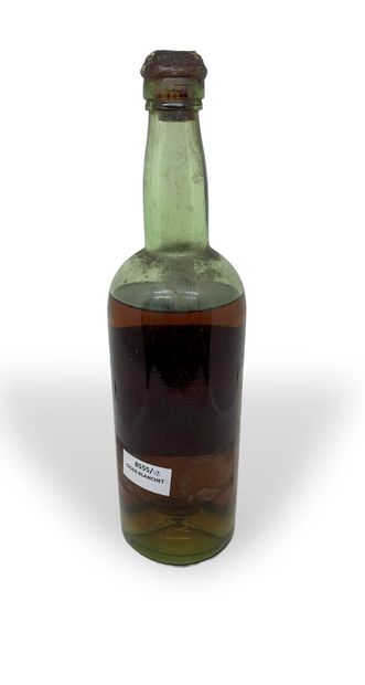 null 1 bouteille de CHATREUSE JAUNE, fabriquée à Tarragone, début du XXème, très...