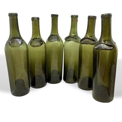  6 bouteilles vides de BEL AIR MARQUIS D'ALIGRE, verre soufflé, couleur olive, 1ère...