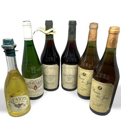 null 12 bottles: 

- 4 ARBOIS 1994 des Vignerons d'Arbois, 1 Chardonnay, high shoulder...