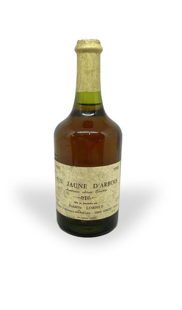  2 bouteilles : 
- 1 CHÂTEAU-CHÂLON 1994 des Caves Royales, Les Vins Auguste Pirou,...